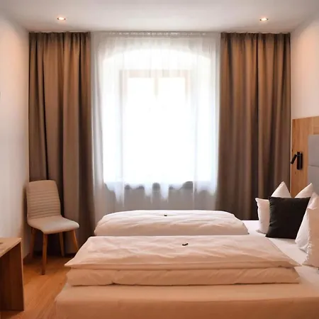 Hotel Zum Braeu 3*