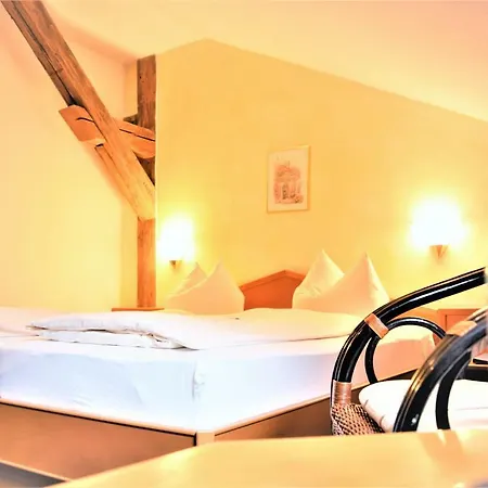 Zum Braeu Hotel 3*