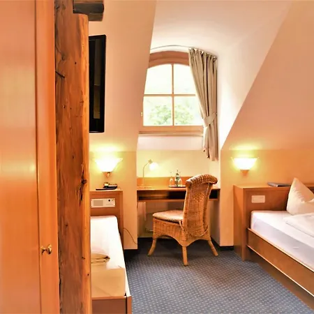 Hotel Zum Braeu Kinding