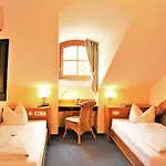 Hotel Zum Braeu Kinding