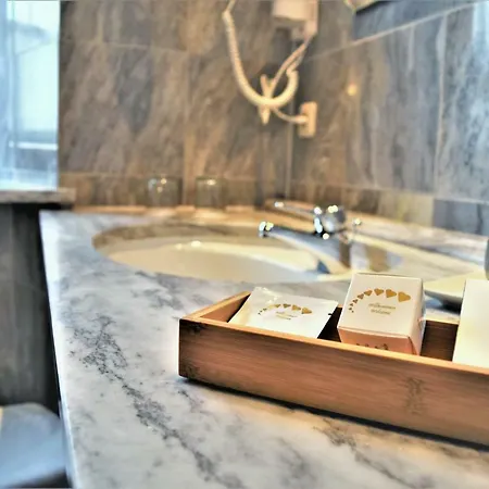 Hotell Zum Braeu Kinding